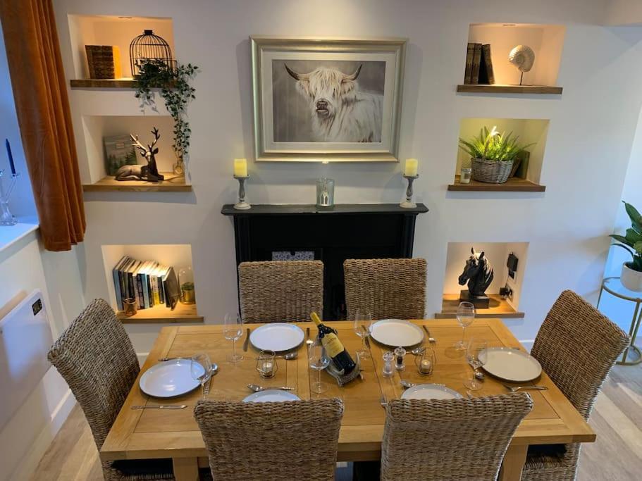 Renovated Miner'S Cottage - Family & Dog Friendly Abertillery Bagian luar foto