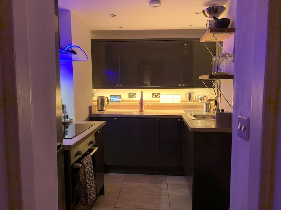Renovated Miner'S Cottage - Family & Dog Friendly Abertillery Bagian luar foto